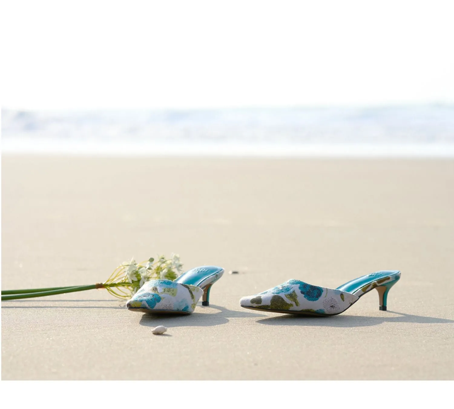 【B-FEI original design flower kitten with mules French half-drag - Miia