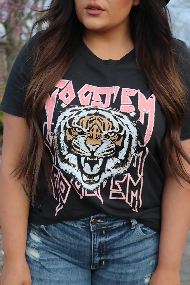 Go Get 'em Tiger Graphic Tee - Black